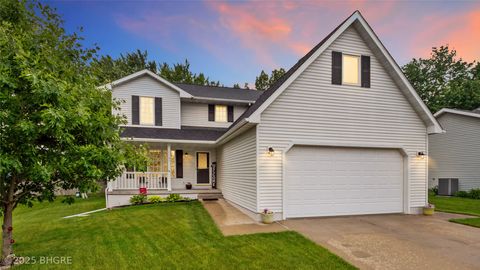 Apartment For Sale - 1105 E Henderson Place<br/> Indianola, IA 50125