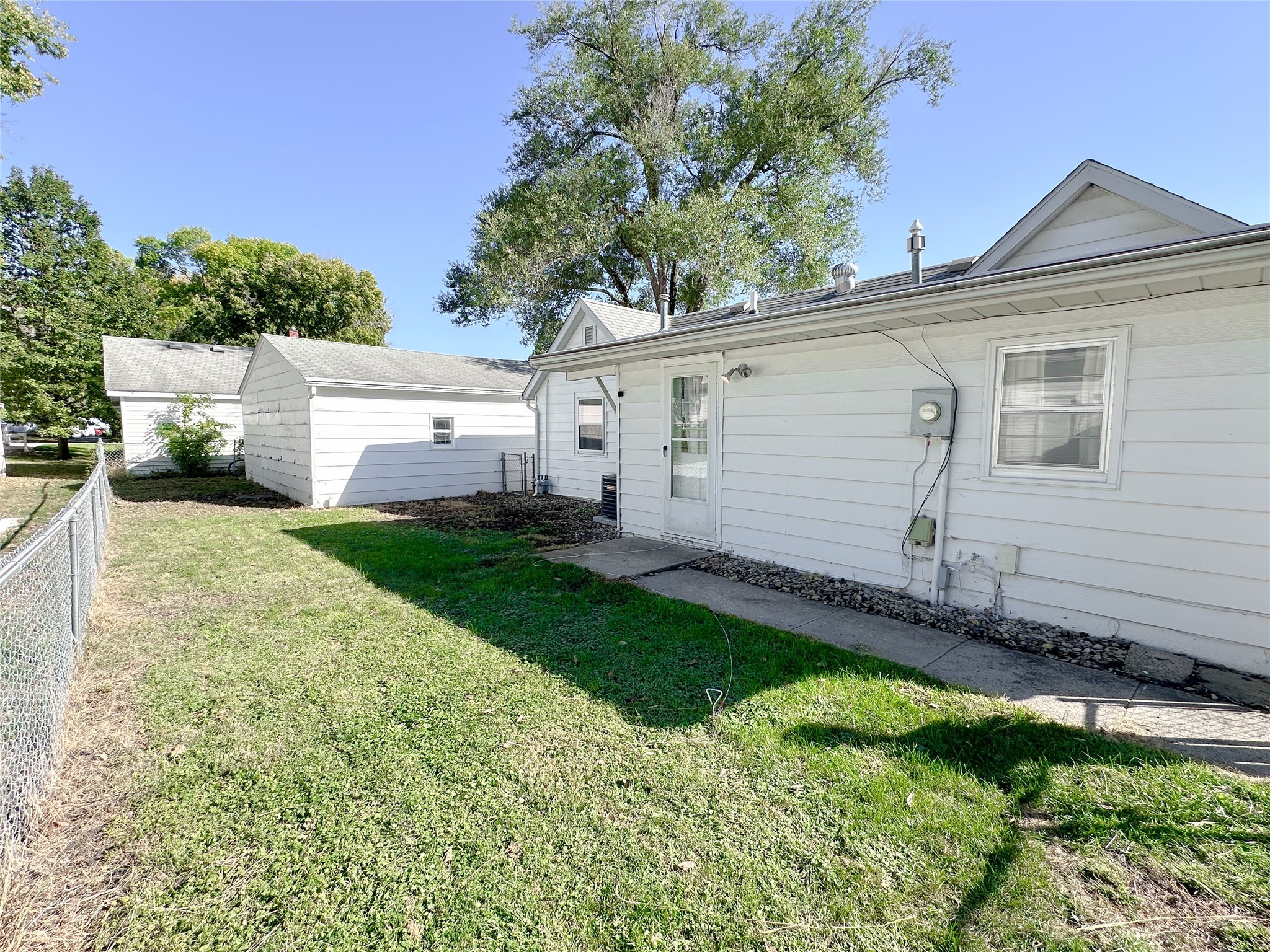 311 15th Street, Ames, Iowa image 15