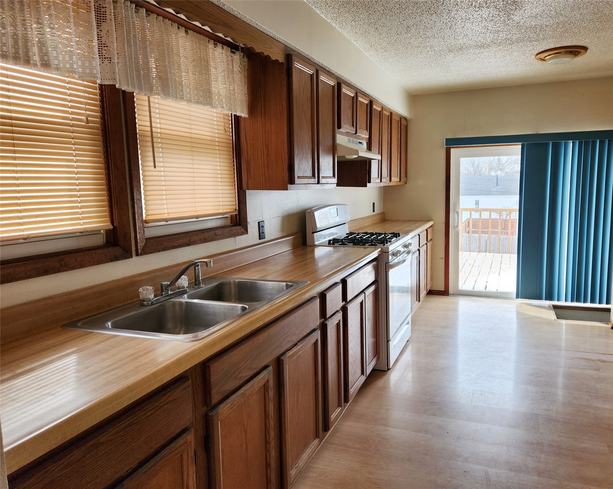 118 E Madison Street