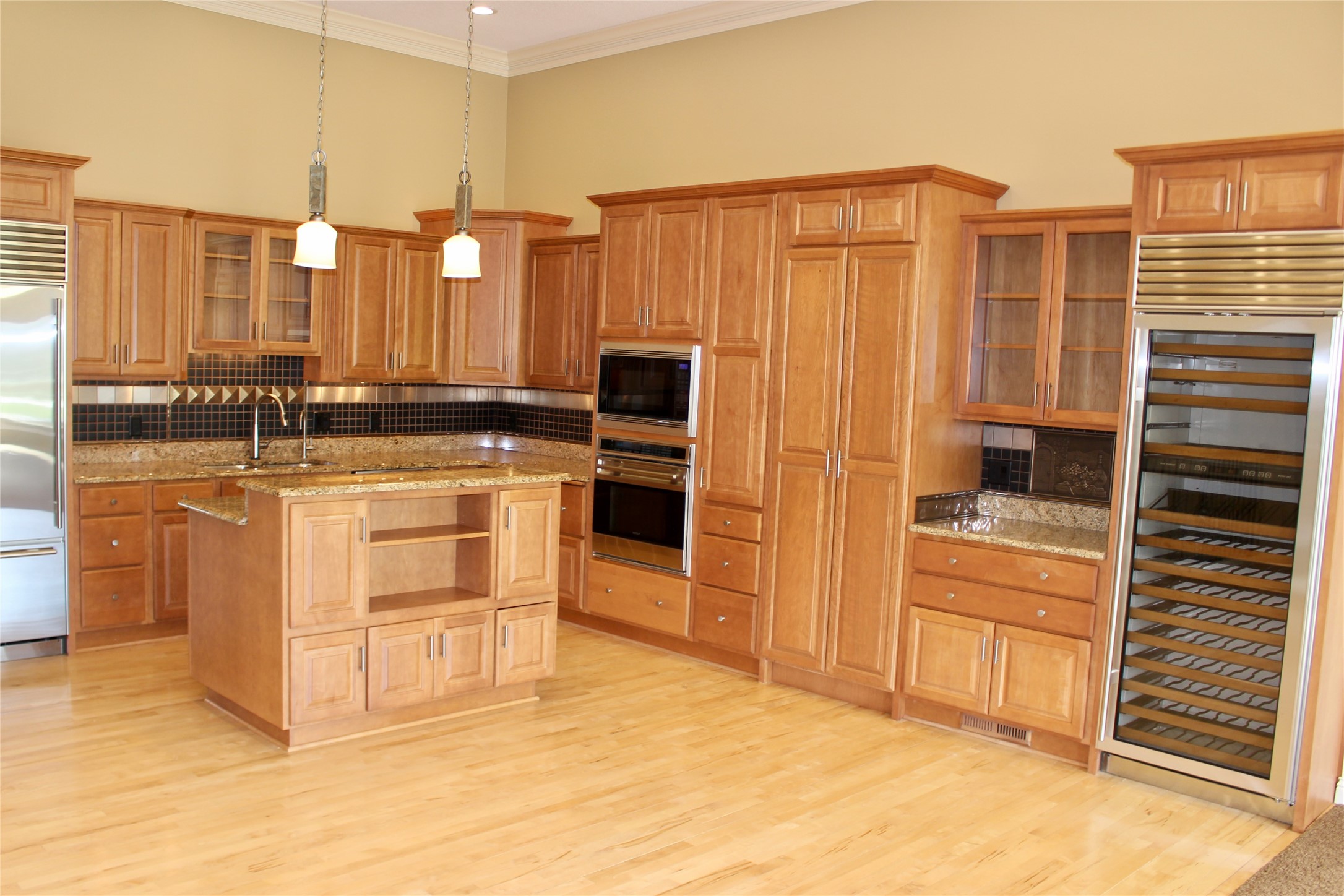858 Burr Oaks Drive, West Des Moines, Iowa image 8
