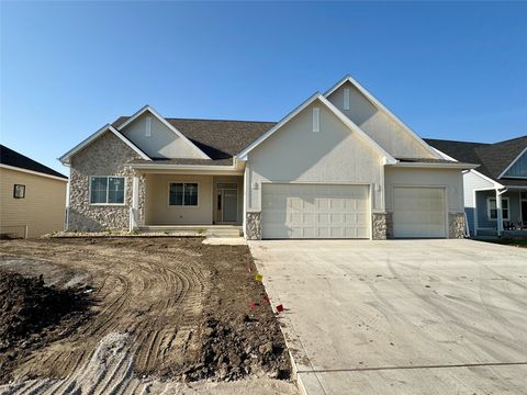 5304 175th Street Urbandale IA 50323
