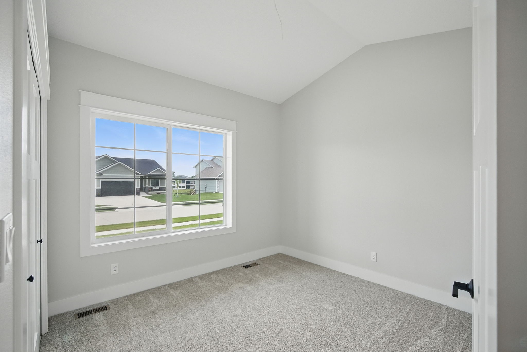 95 NW Hidden Knoll Drive