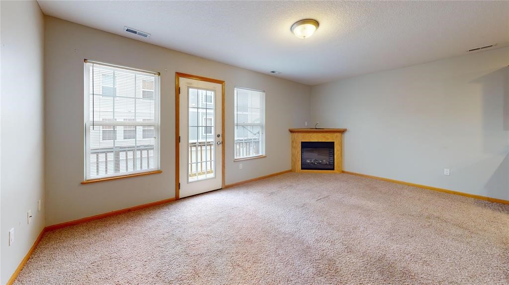 1137 Blackstone Lane