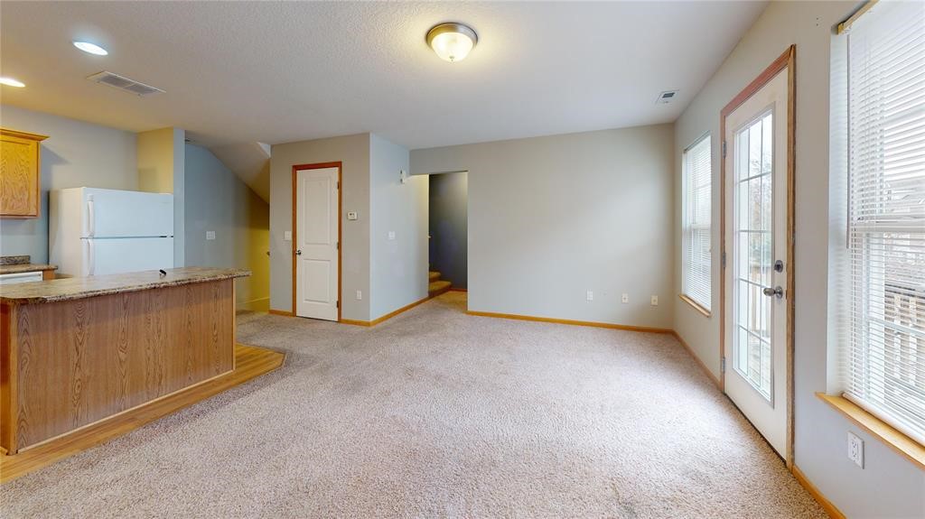 1137 Blackstone Lane