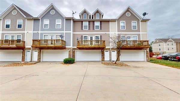 1137 BLACKSTONE LN, PLEASANT HILL, IA 50327 - Image 23a927a15fa4d0c1e9fc0b1fa01cfd07/699631547