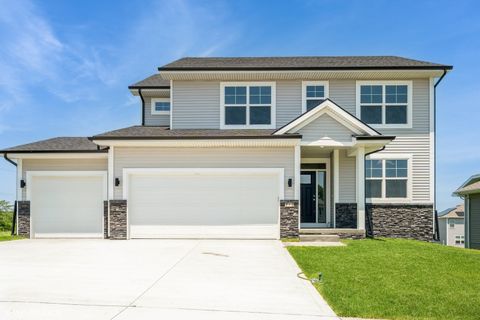 712 Meadow Road Adel IA 50003