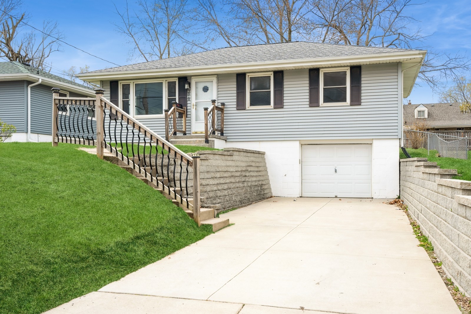 3818 66th Street, Urbandale, Iowa image 1