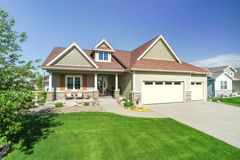 Homes For Sale - 3232 13th Avenue<br/> Altoona, IA 50009