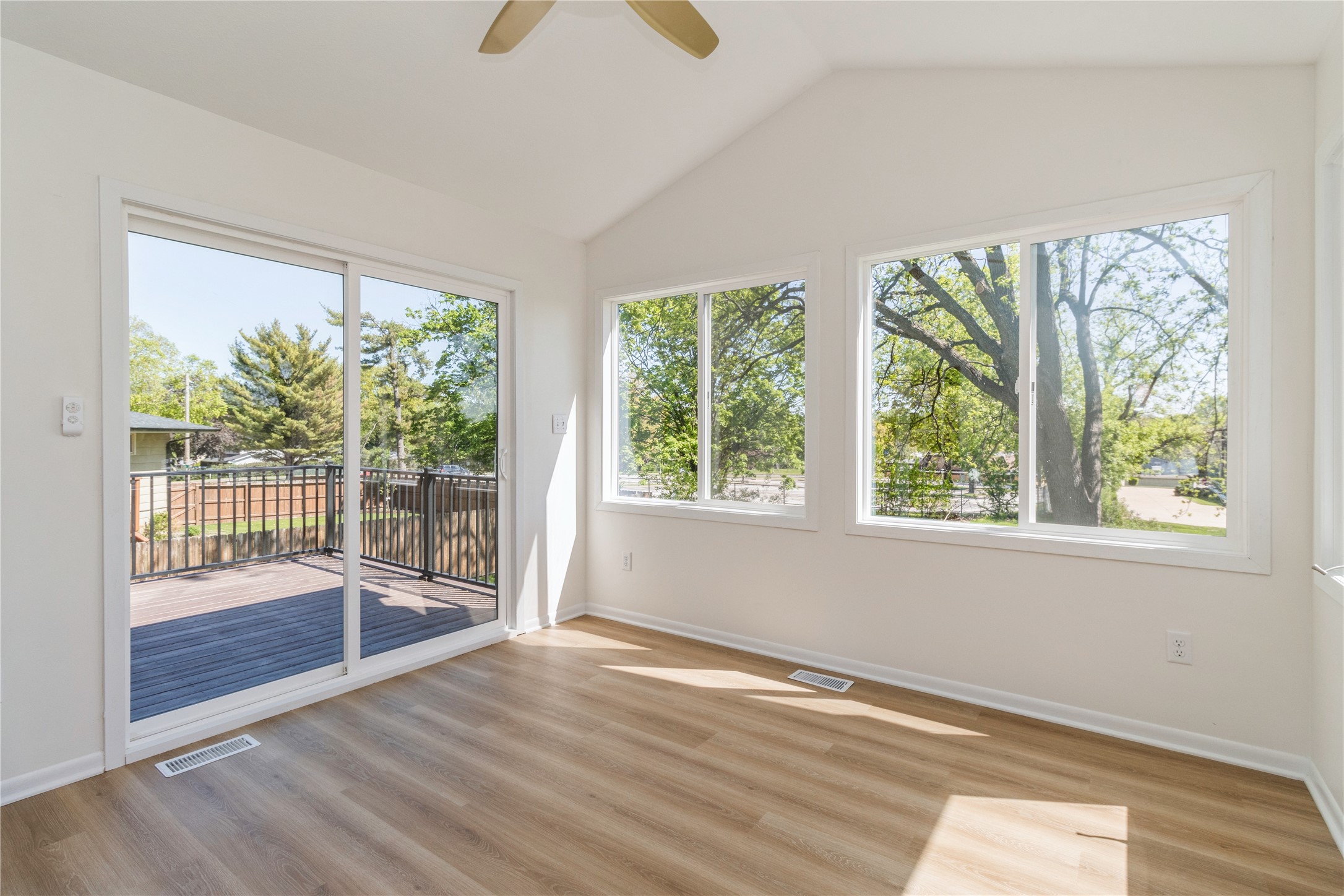 3308 Sylvania Drive, West Des Moines, Iowa image 16