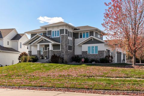 2762 NW 166th Court Clive IA 50325