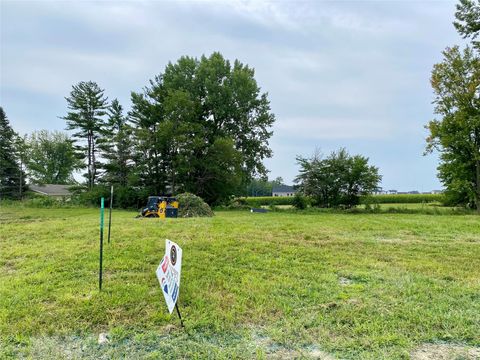 Vacant Land For Sale - 50 NW Wilder Court<br/> Waukee, IA 50263