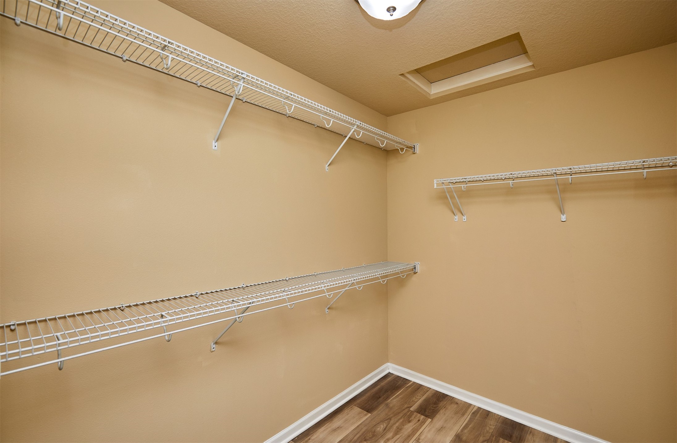 9165 Greenspire Drive #106, West Des Moines, Iowa image 17