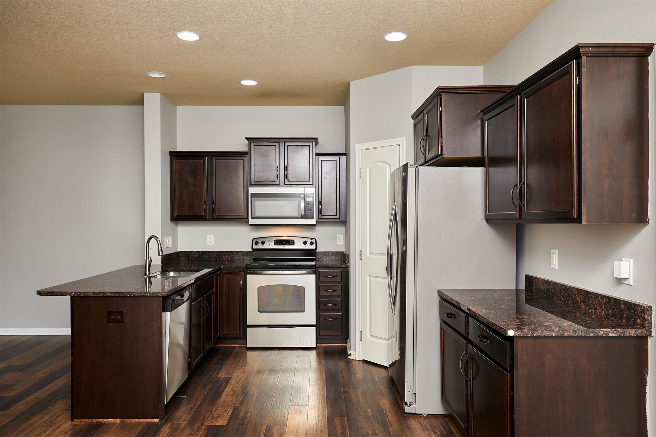 9165 Greenspire Drive #106, West Des Moines, Iowa image 7