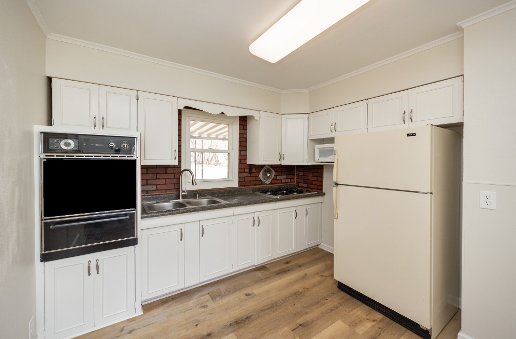 4290 NW 11th Court, Des Moines, Iowa image 6