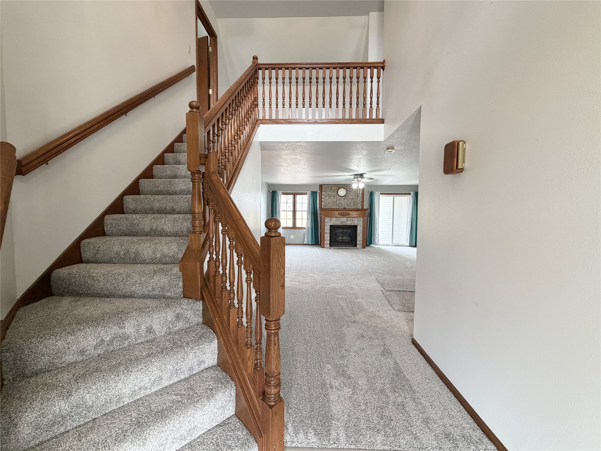 411 W Lincoln Street