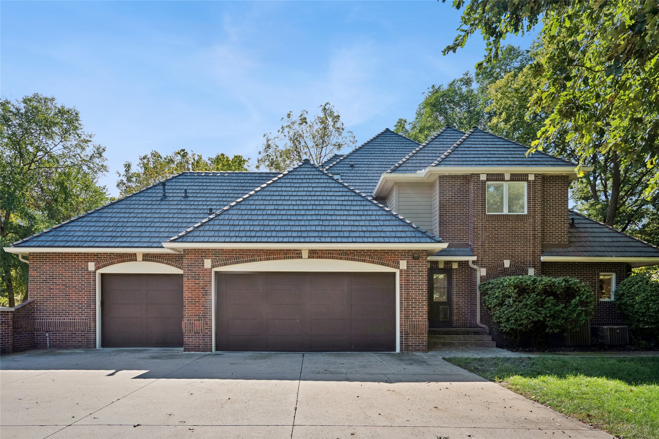 513 S 33rd Street