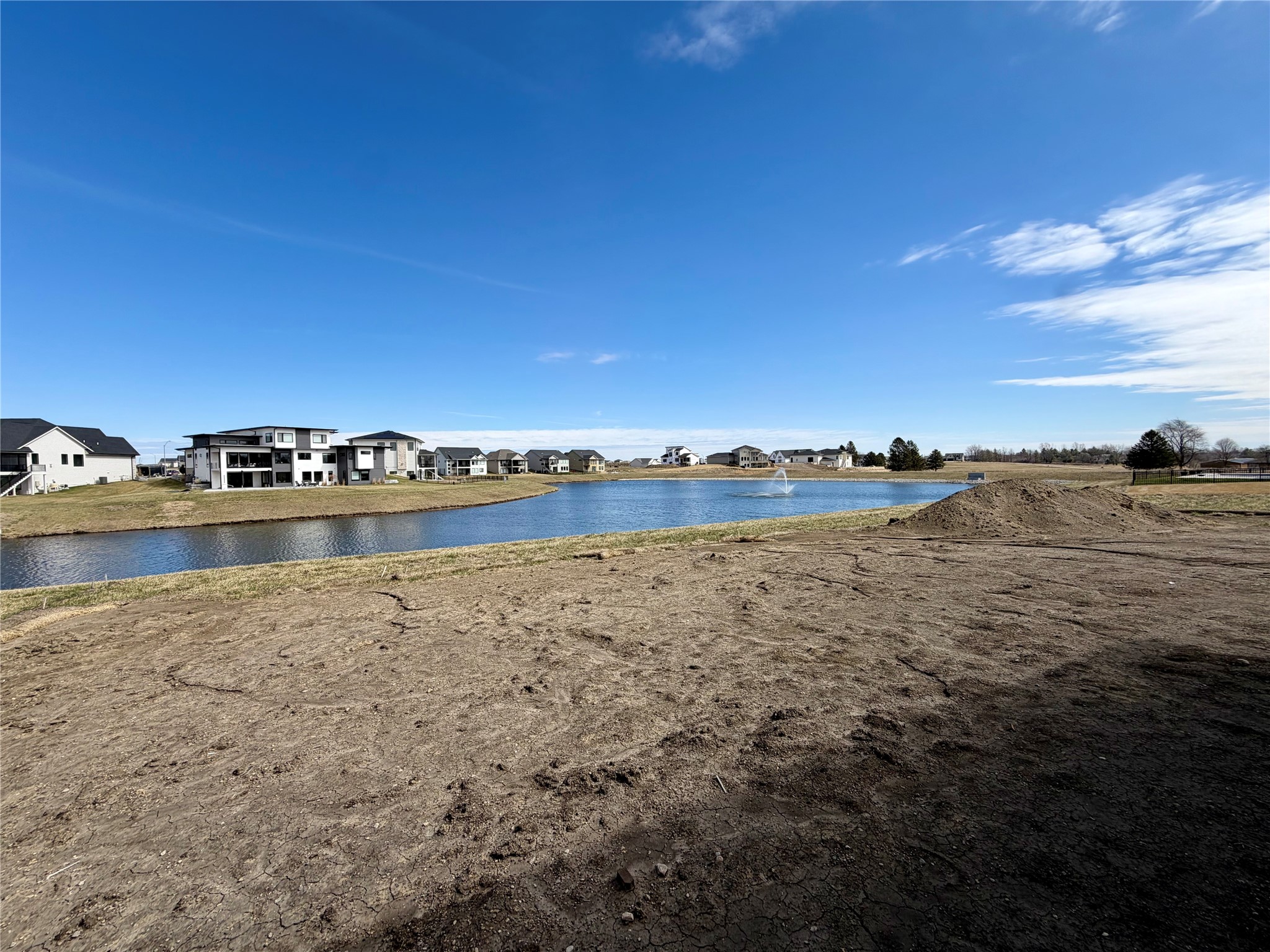 Urbandale, Iowa, 50263, United States, 5 Bedrooms Bedrooms, ,5 BathroomsBathrooms,Residential,Active,1995249