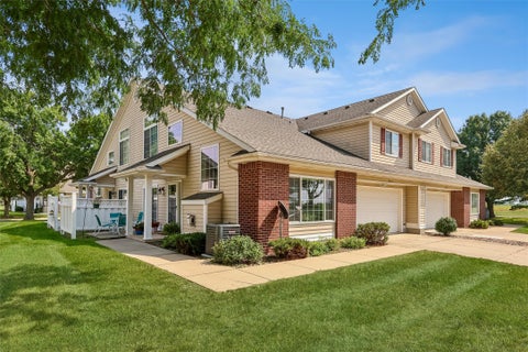 Condo For Sale - 5414 Longview Court #2<br/> Polk County, Johnston, IA 50131