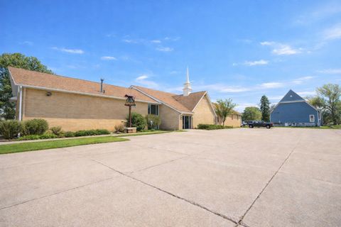 1220 4th Street Perry IA 50220