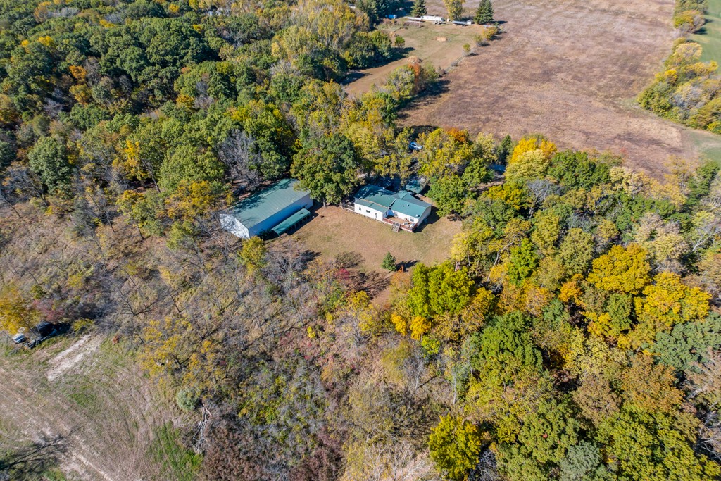 12031 Fan Avenue, Colfax, Iowa image 28