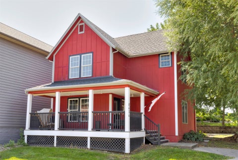 Condo For Sale - 8434 Long Meadow Lane<br/> Polk County, Johnston, IA 50131