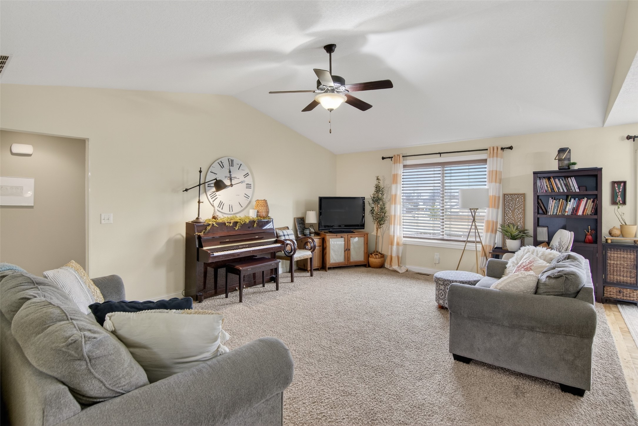 1602 Rutherford Court SW