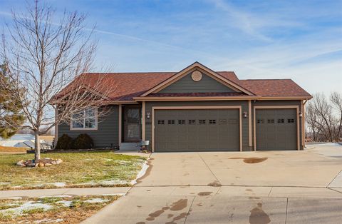 6984 Redbud Court Pleasant Hill IA 50327