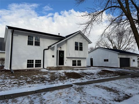 Homes For Sale - 707 Cedar Street<br/> Story City, IA 50248