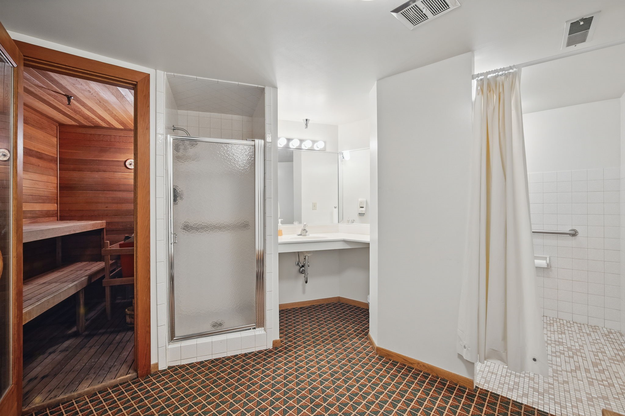 2880 Grand Avenue #109, Des Moines, Iowa image 23