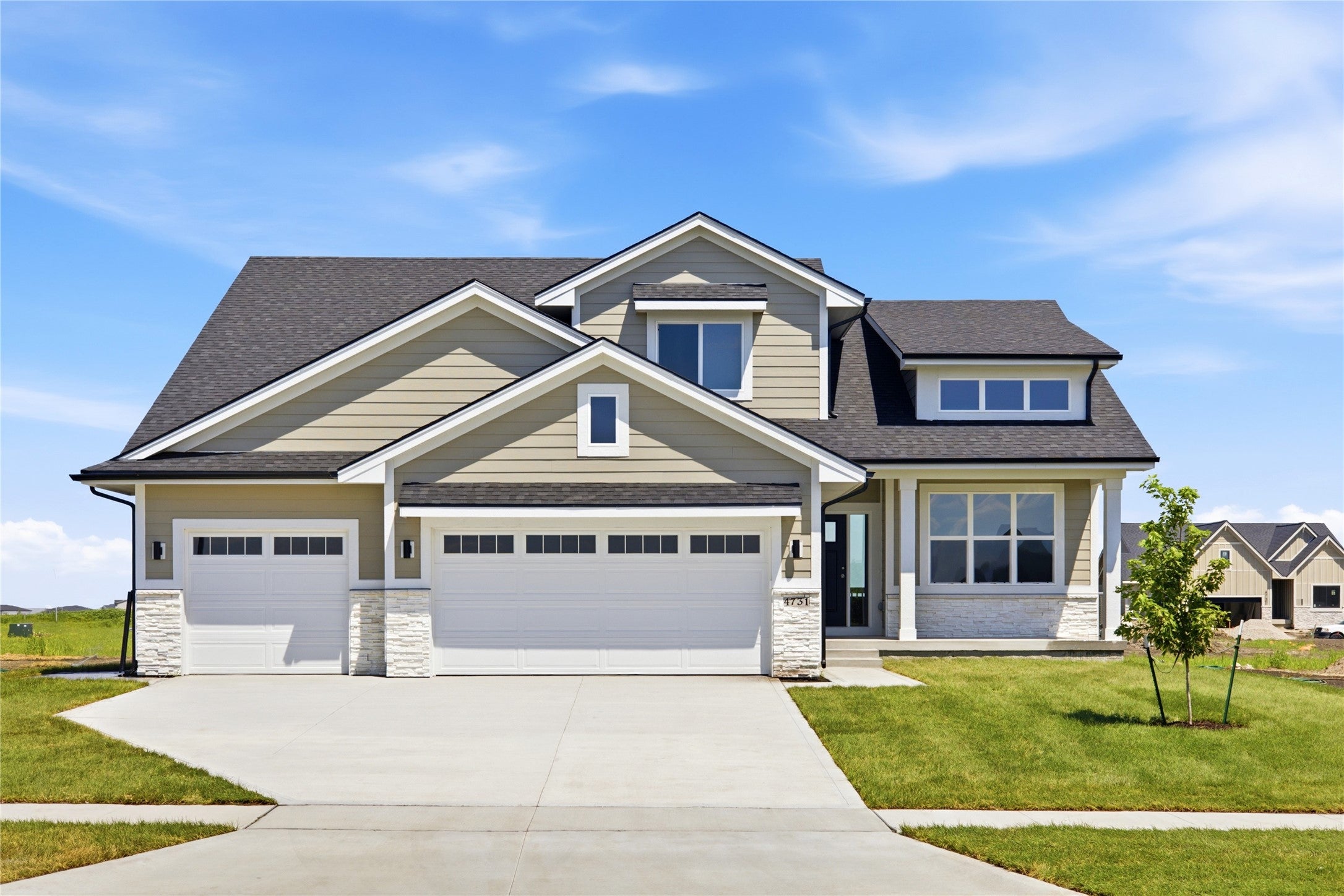 Photo 1 of 35 — 4731 179th Street, Urbandale, IA 50323