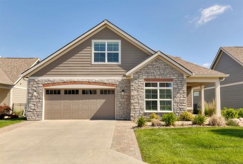 Condo For Sale - 17475 Baxter Drive<br/> Clive, IA 50325