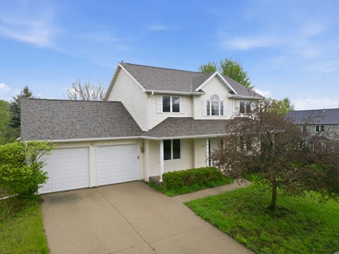 Homes For Sale - 609 Shelley Avenue<br/> Story County, Ames, IA 50014