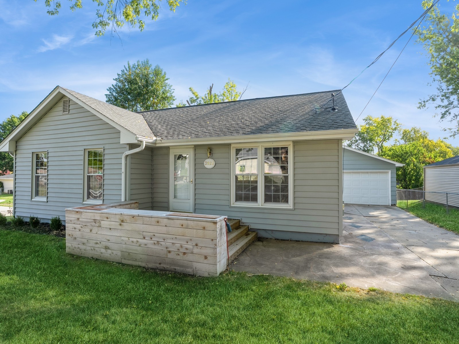 3923 80th Street, Urbandale, Iowa image 30