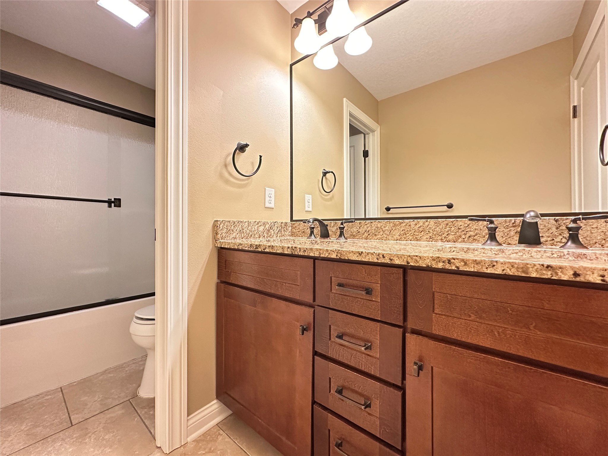 909 NE Williamsburg Court, Ankeny, Iowa image 17