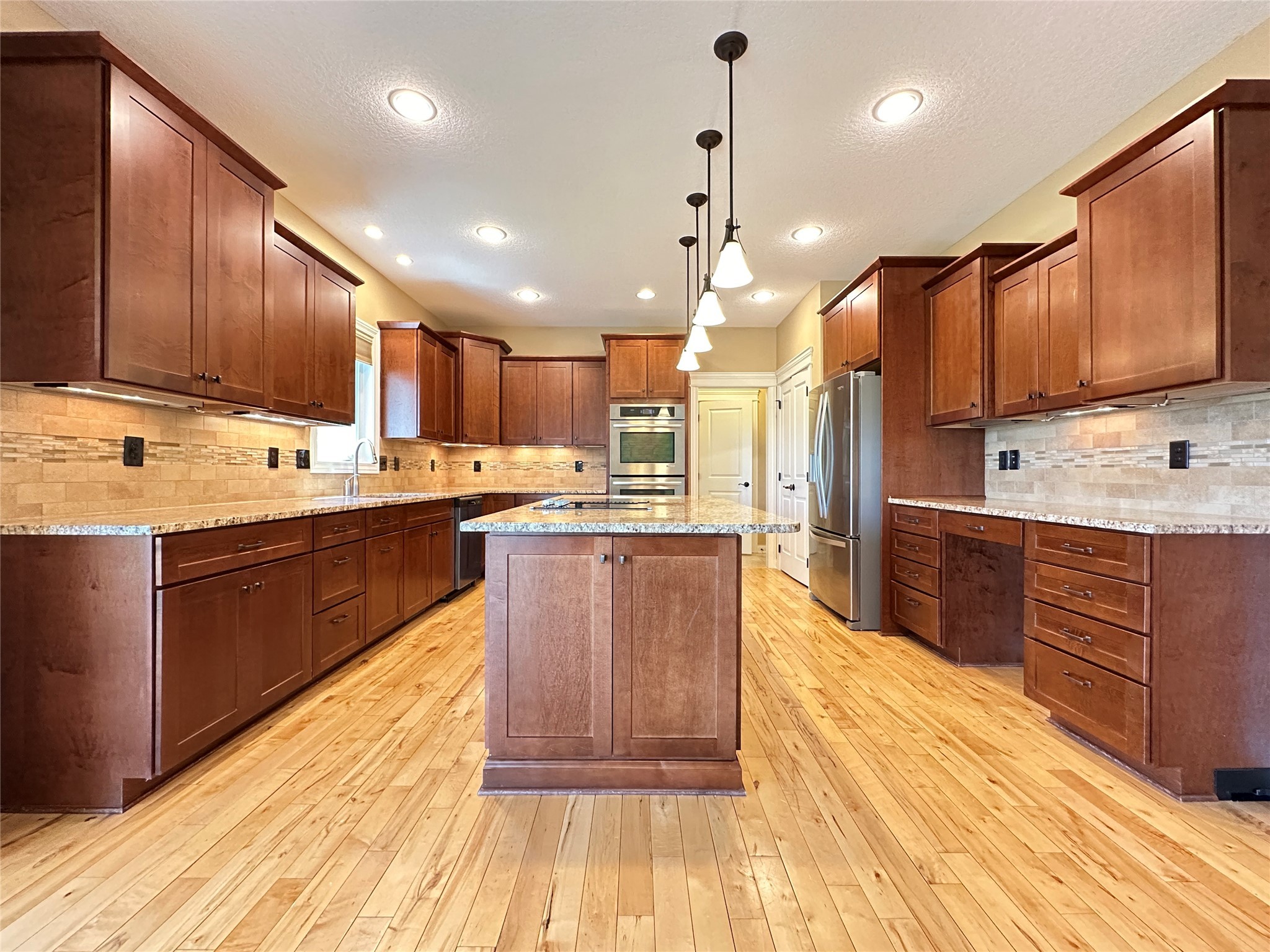 909 NE Williamsburg Court, Ankeny, Iowa image 9