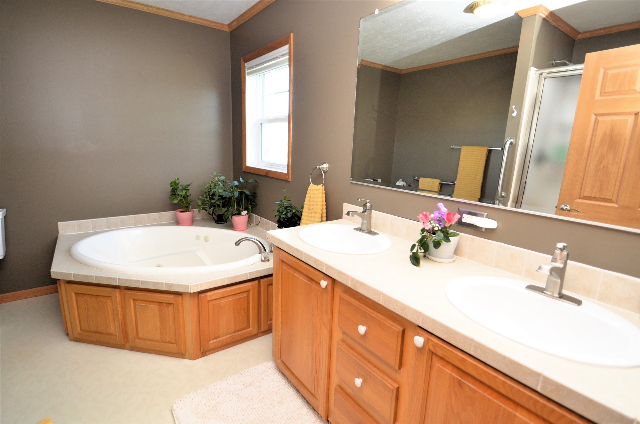 811 33rd Street, Bondurant, Iowa image 17