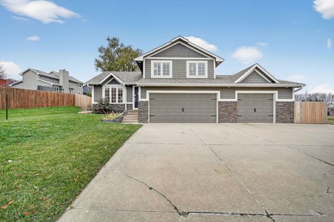 2240 NW 149th Street Clive IA 50325