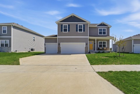 Homes For Sale - 3201 NW Westwood Street<br/> Ankeny, IA 50023