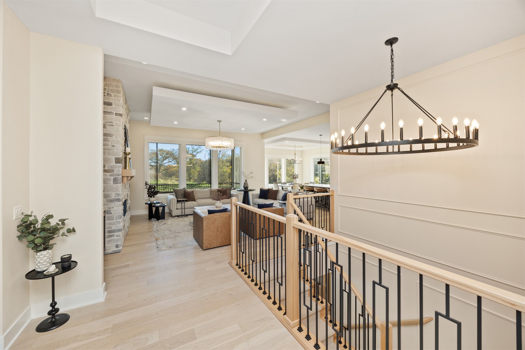 785 Canterbury Circle