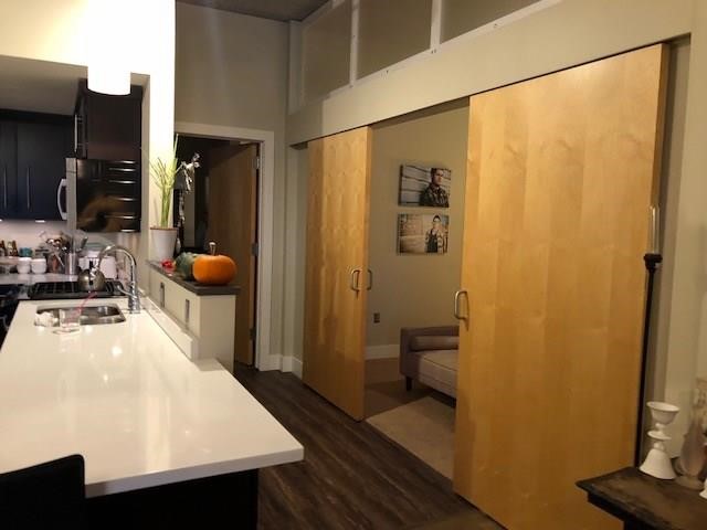 309 E 5th Street 508