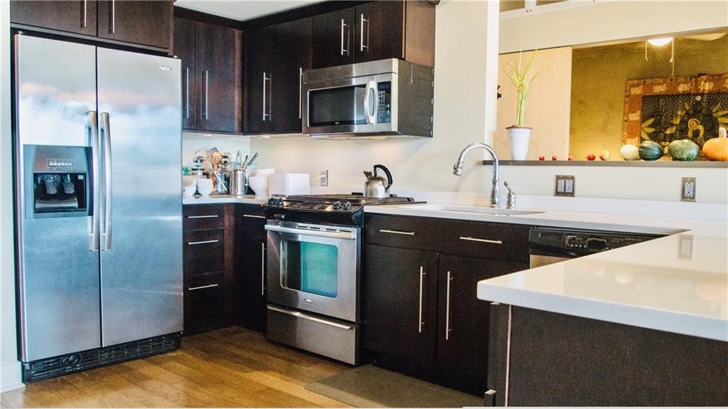 309 E 5th Street 508