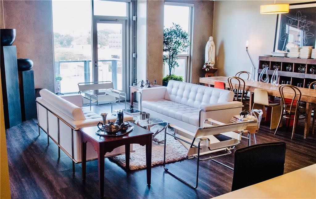 309 E 5th Street 508