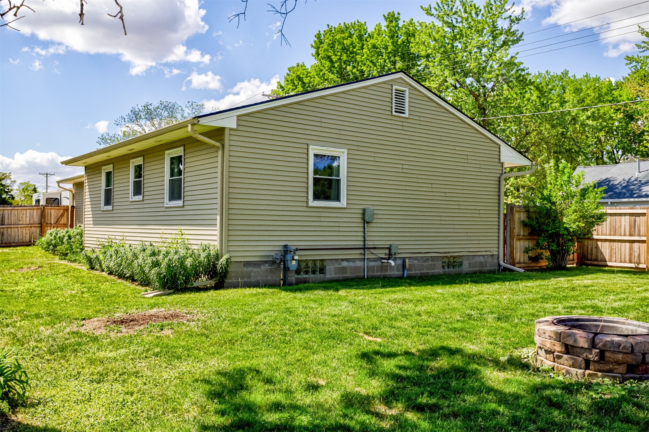 302 E Sycamore Street, Ogden, Iowa image 4