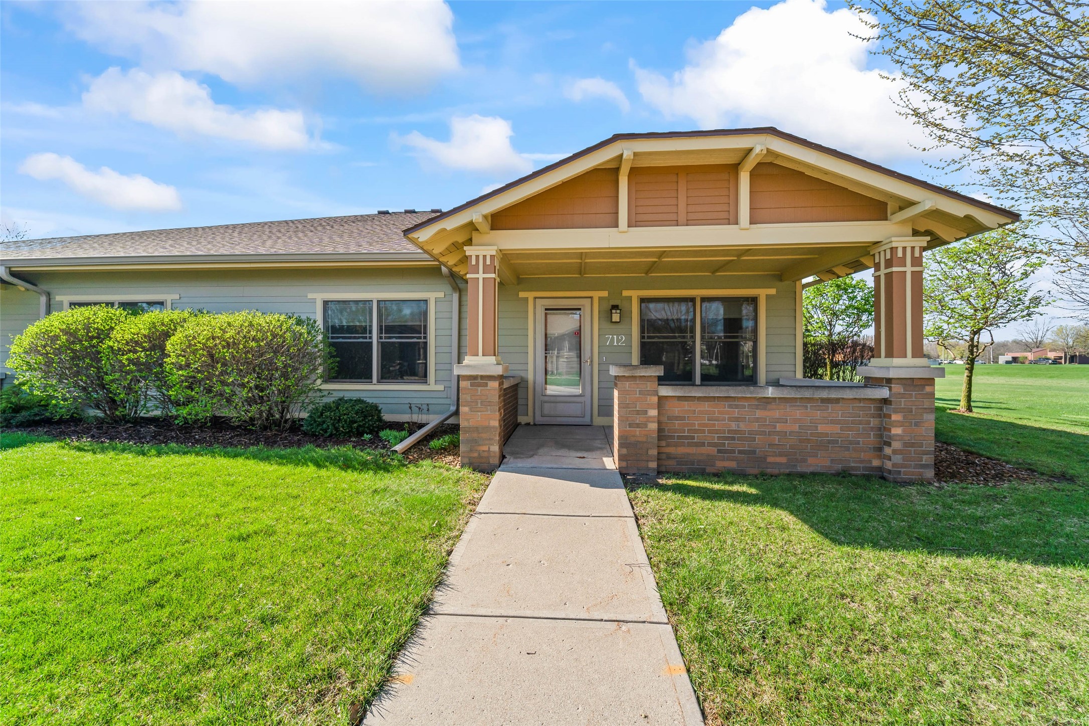 712 Timberland Drive
