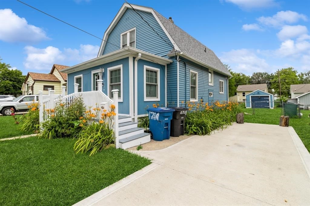 Des Moines, Iowa 50314, United States, 3 Bedrooms Bedrooms, ,1 BathroomBathrooms,Residential,Active,211308