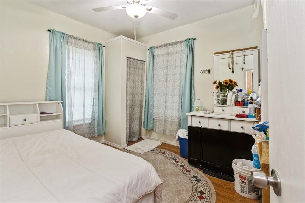 Des Moines, Iowa 50314, United States, 3 Bedrooms Bedrooms, ,1 BathroomBathrooms,Residential,Active,211308