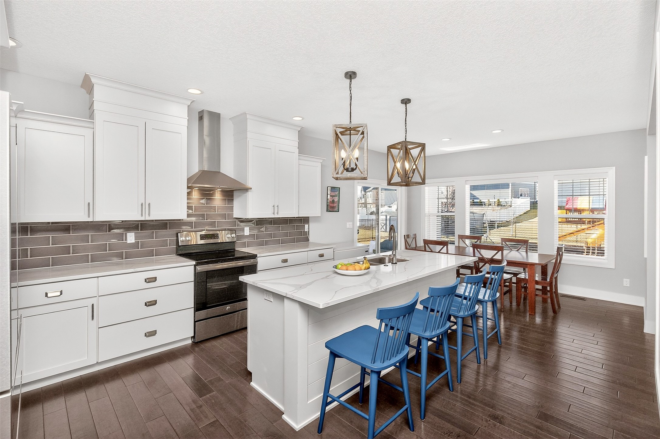 2110 SW White Birch Drive