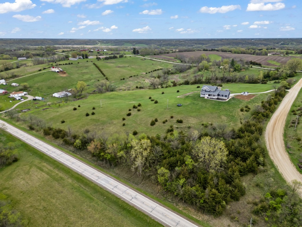 23139 85th Avenue, New Virginia, Iowa image 32