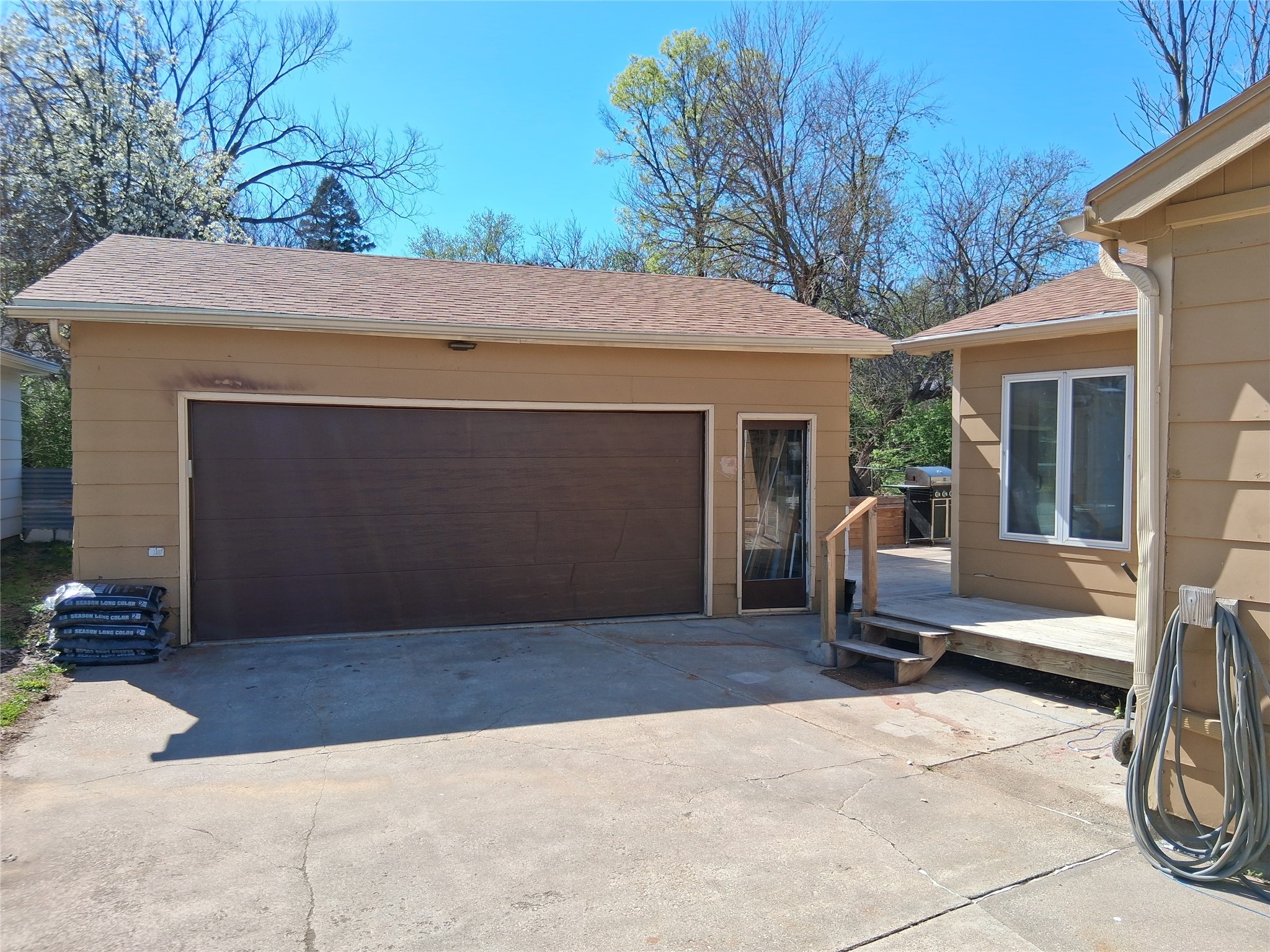 Des Moines, Iowa 50310, United States, 2 Bedrooms Bedrooms, ,2 BathroomsBathrooms,Residential,Active,99775