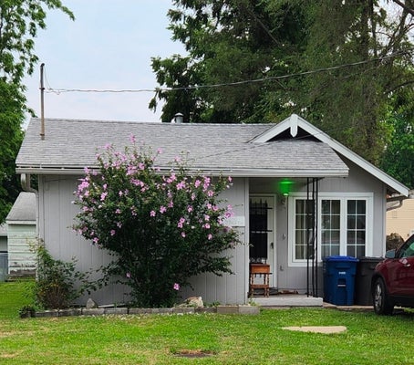 2240 ELIZABETH AVE, DES MOINES, IA 50317 - Image 280dbaba3af7cef1a6fa36a7a175ae06/165744435